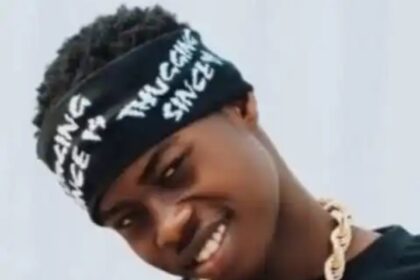 My Mother Doesn’t Want Me To Give My Father Money - Peller