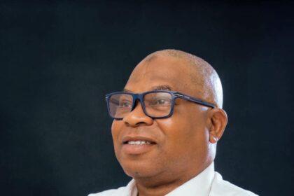 Osun APC Gov Candidate Gifts LAUTECH Best Graduating Student ₦1 Million