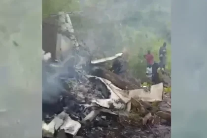 Plane crash in South Sudan kills all 15 on board
