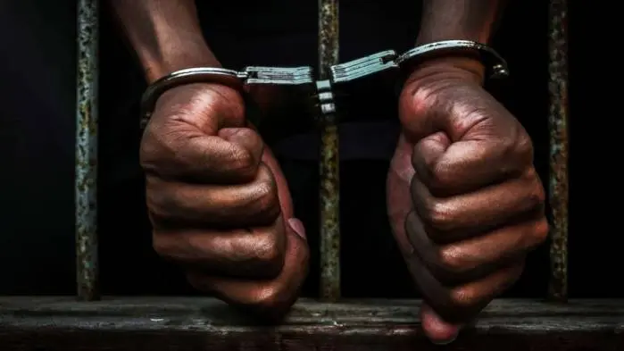 Lagos vendor arrested over ₦500 million iPhone scam
