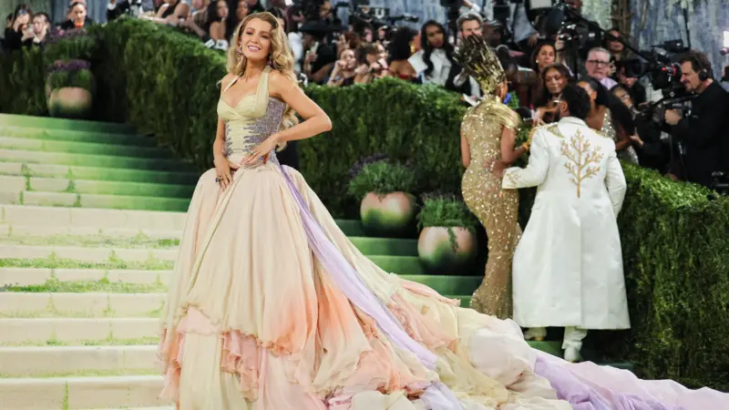 Blake Lively appears at Gala hours after lawsuit settled
