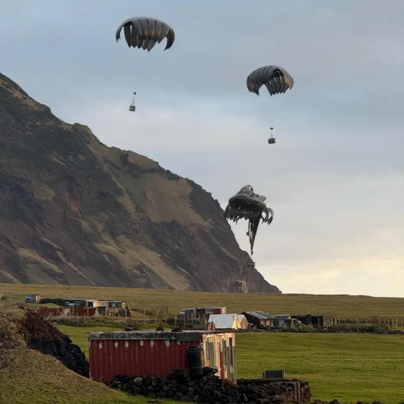 Army Parachutes Onto Remote Island to Save Briton With Suspected Hantavirus as Oxygen Runs Low